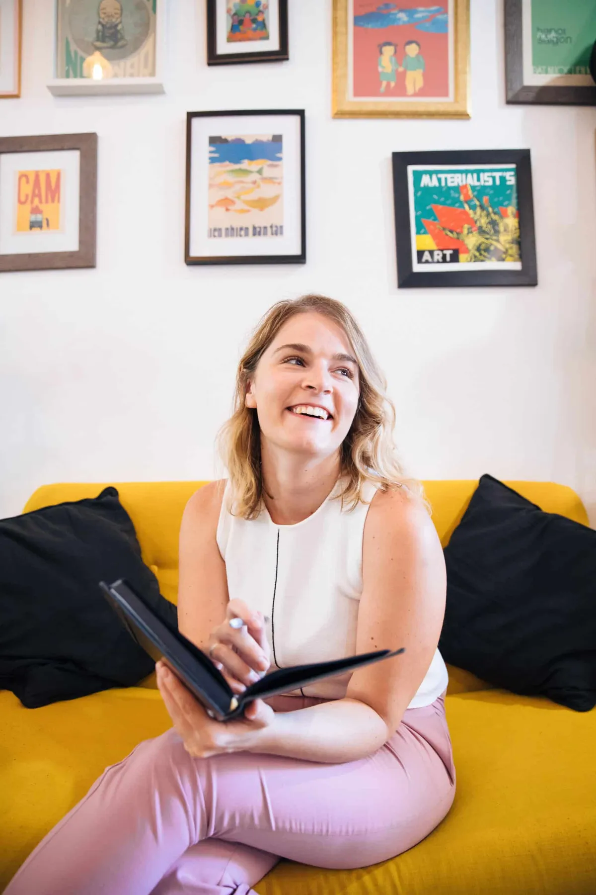 Anne-Sophie, peintre en lettres et calligraphe à Toulouse