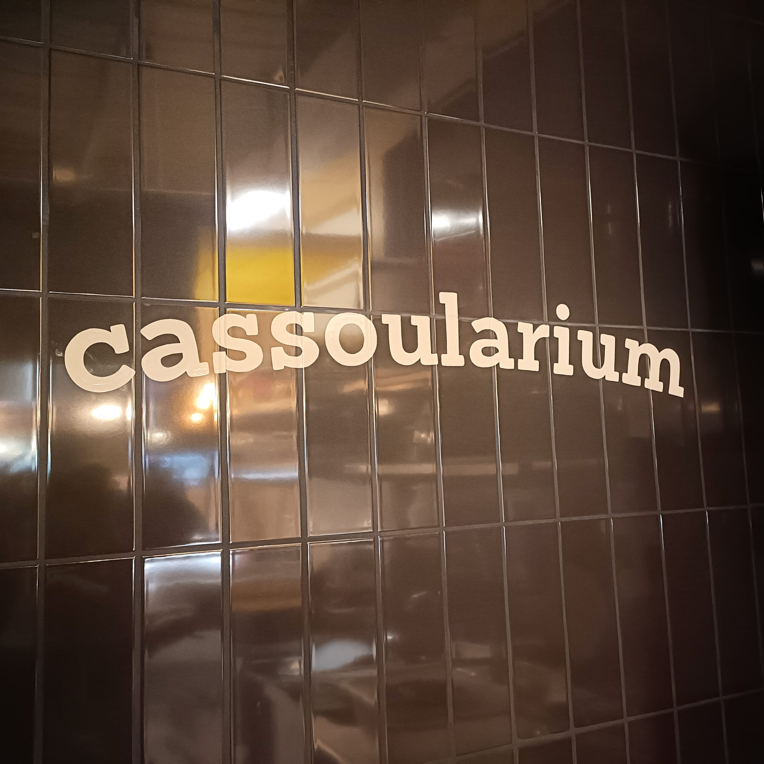 cassoularium peinture en lettres